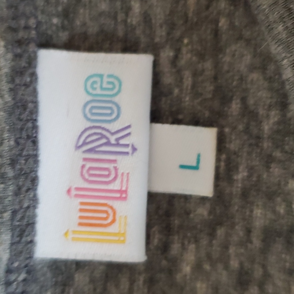 LuLaRoe Randy Top - Picture 3 of 3